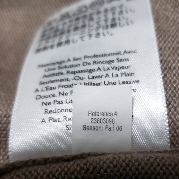 VTG Eddie Bauer 85% Silk Blend Henley Sweater - Picture 7 of 7